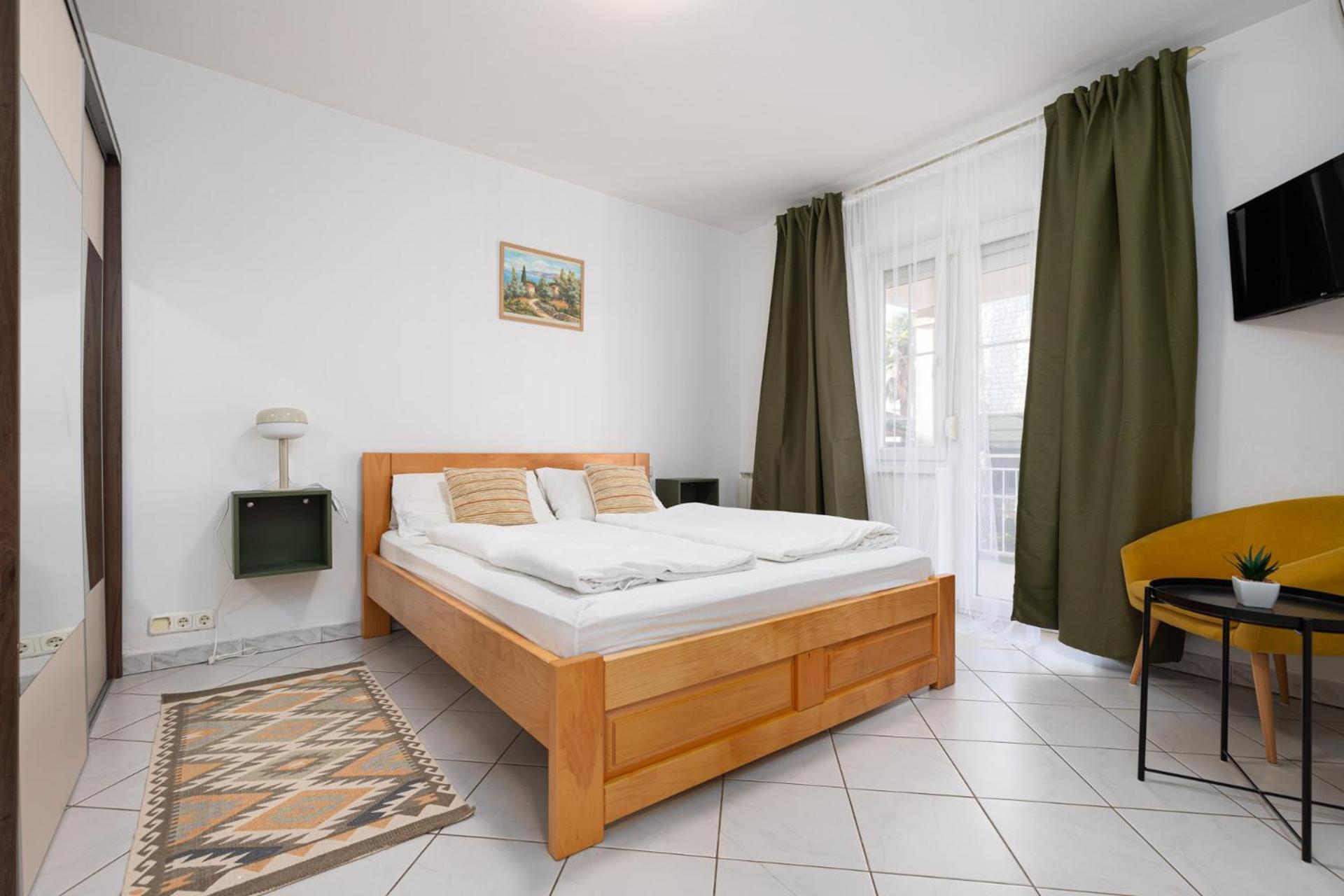Ana & Josip Apartment *